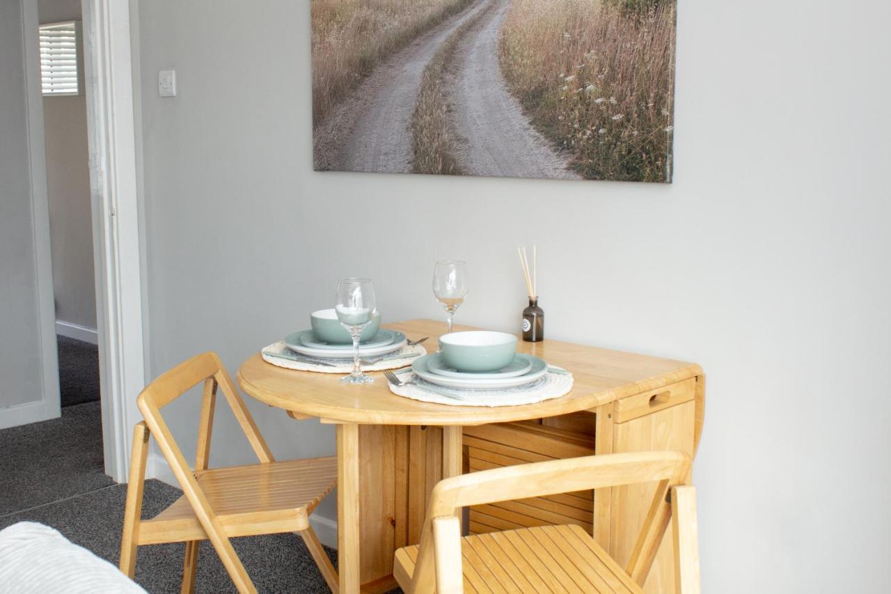 Cosy 3Bed Bungalow In West Kirby, Free Parking Frankby Exteriér fotografie